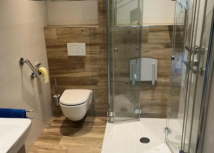 Gegenhaus * Weberstorf